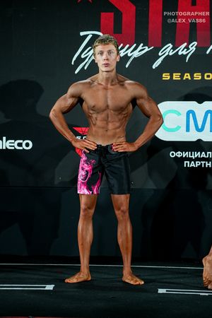 MEN'S PHYSIQUE ЮНИОРЫ STARS